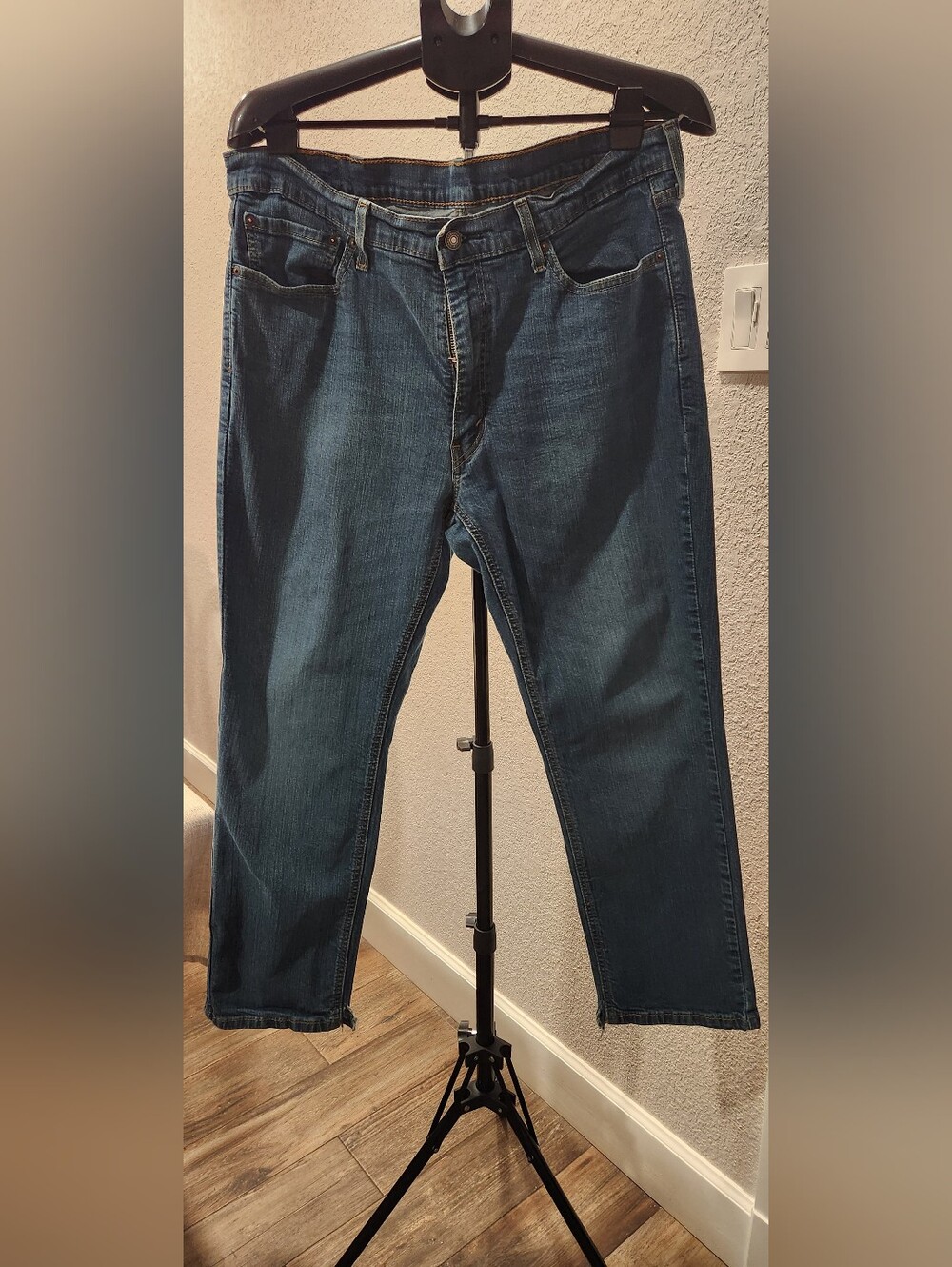 LEVI Men’s Blue Denim Jeans - W38 L30